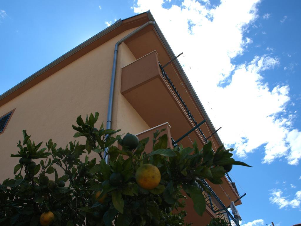 Apartment Luna Ploce  Dış mekan fotoğraf
